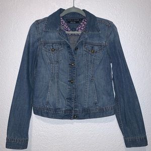 Like New Tommy Hilfiger • Denim Jean Jacket